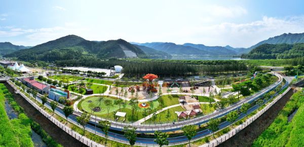 정읍 기적의 놀이터2.jpg