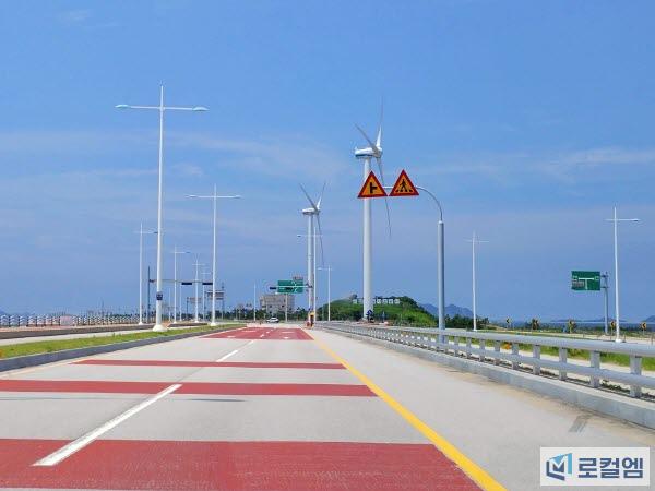 2025&nbsp;추석&nbsp;고속도로정보&nbsp;총정리&nbsp;귀성길&nbsp;정체시간,&nbsp;버스전용차로&nbsp;단속,&nbsp;통행료&nbsp;면제,&nbsp;무료주차장,&nbsp;임시&nbsp;갓길 (10).jpg