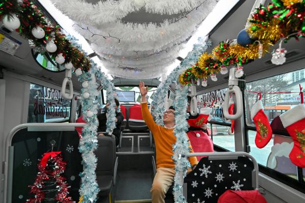 정선 산타 와와 버스.jpg