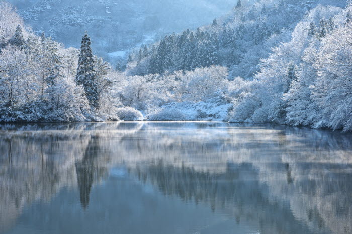 추천관광지- 화순 세량지의 겨울아침(정인희 작품).jpg