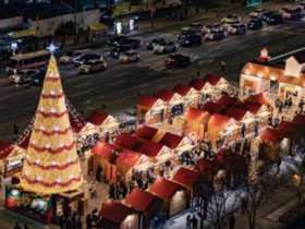 서울 광화문 광장 ‘겨울동화 속 산타마을’, 2025 광화문 마켓 개막