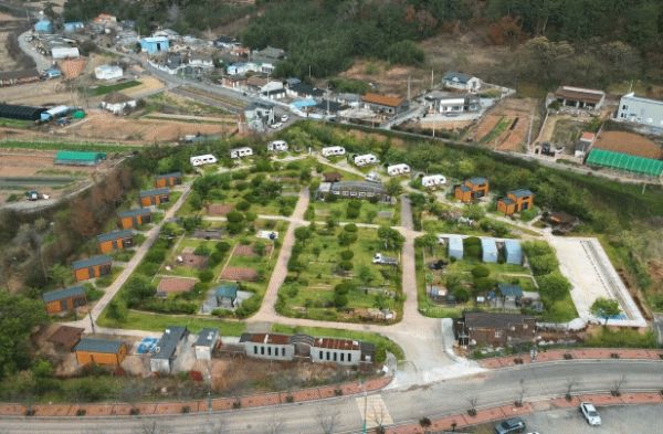 무안 회산백련지 오토캠핑장.jpg