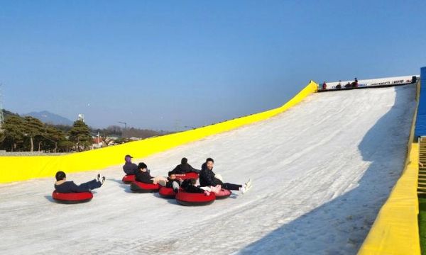 제천비행장 눈썰매장2.jpg