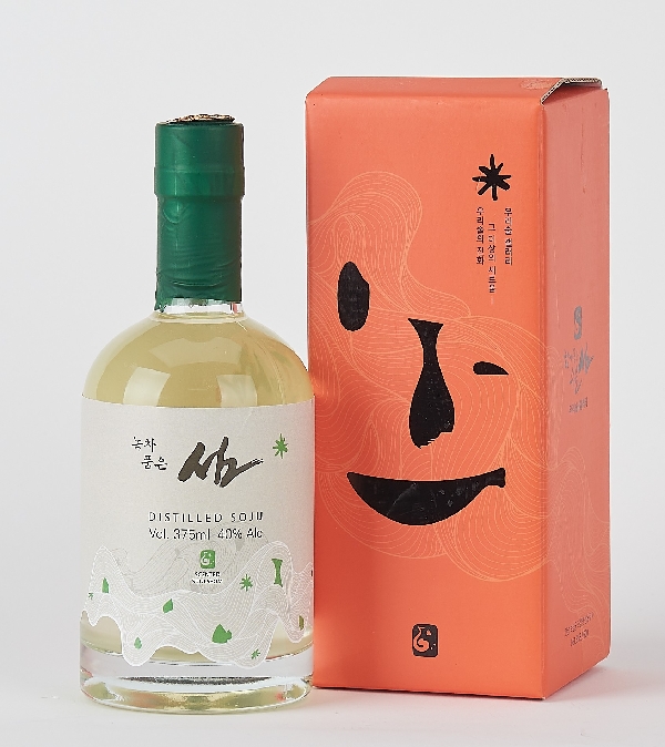 전통주 녹차품은섬1.jpg