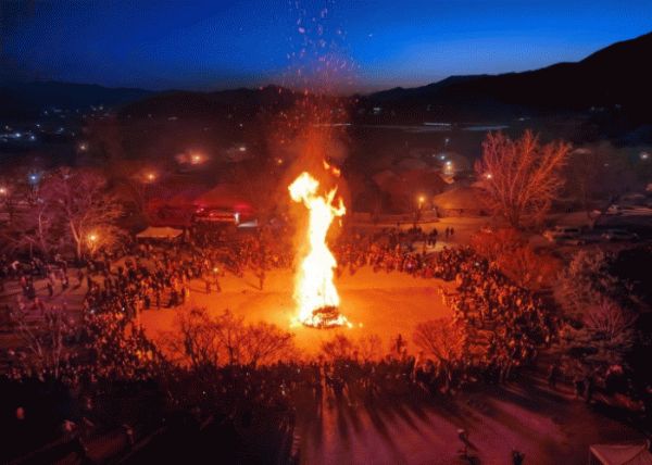 순천 낙안읍성 달집.jpg