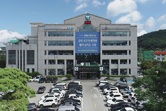 고창군청전경.jpg